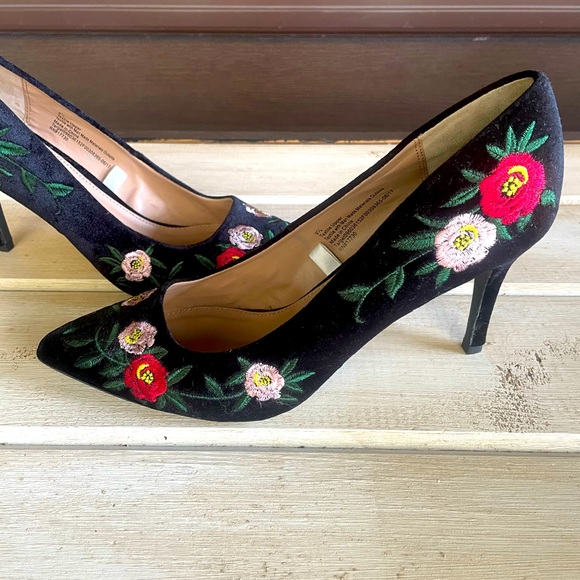 a new day Floral Black Heels, Size 10 Women’s - Picture 4 of 7